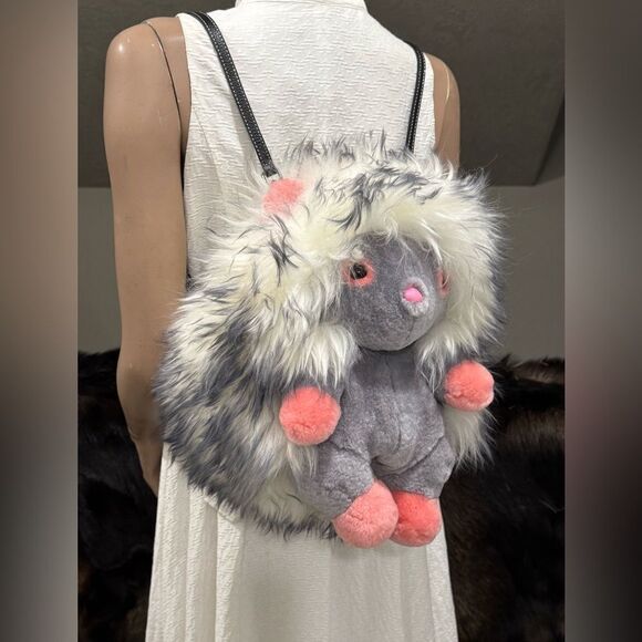 Cute Hedgehog Multi Use Bag/Real Shearling Crossbody/Backpack/Plushie/Pillow - Picture 10 of 16